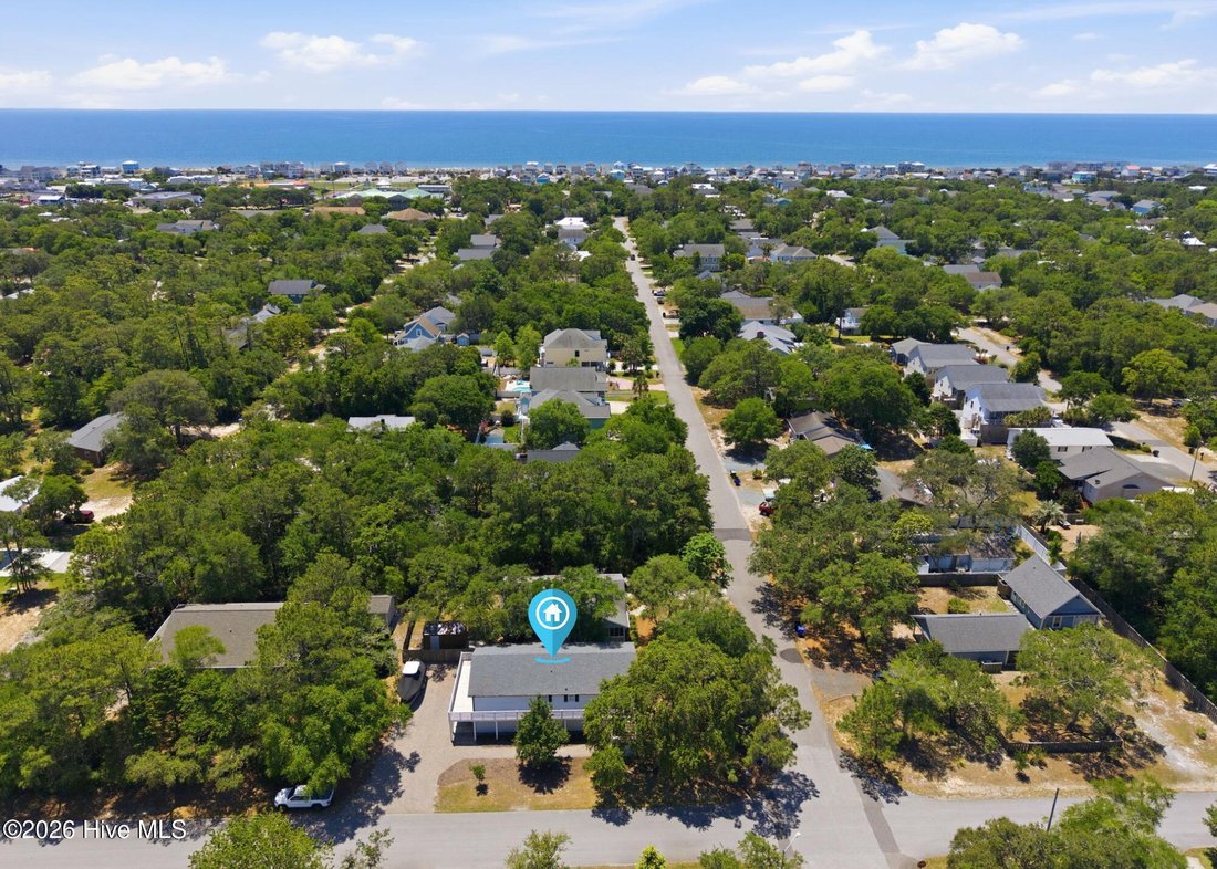House in Oak Island, North Carolina, United States 2 - 17991253