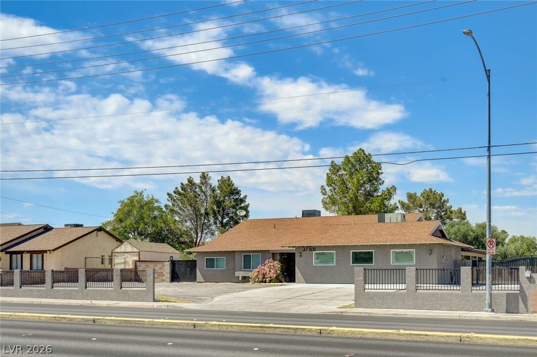 House in Las Vegas, Nevada, United States 3 - 17995971
