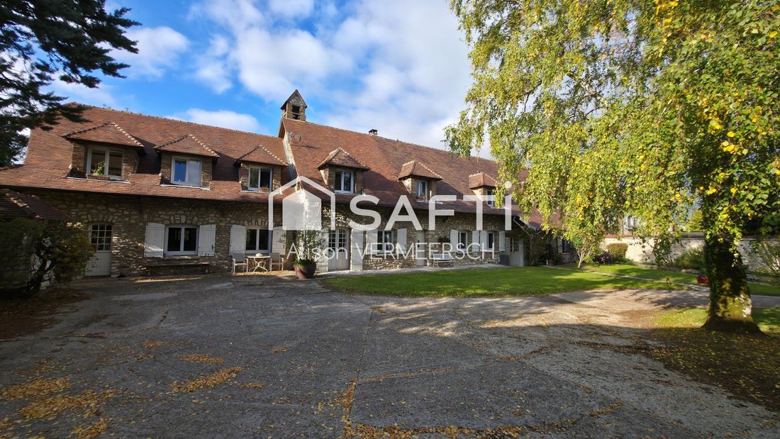 House in Breval, Ile-de-France, France 1 - 16278496