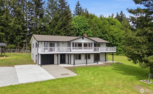 House in Stanwood, Washington, United States 1