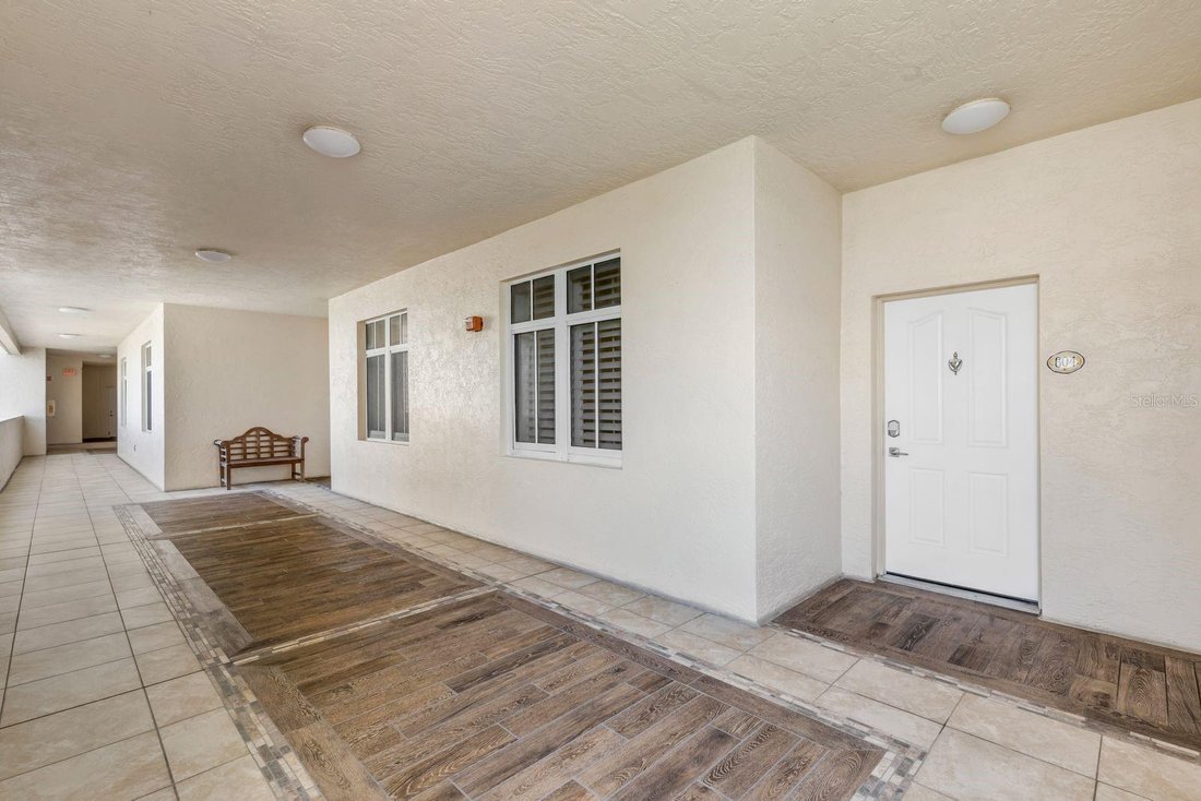 Condo in New Smyrna Beach, Florida, United States 4 - 17990998