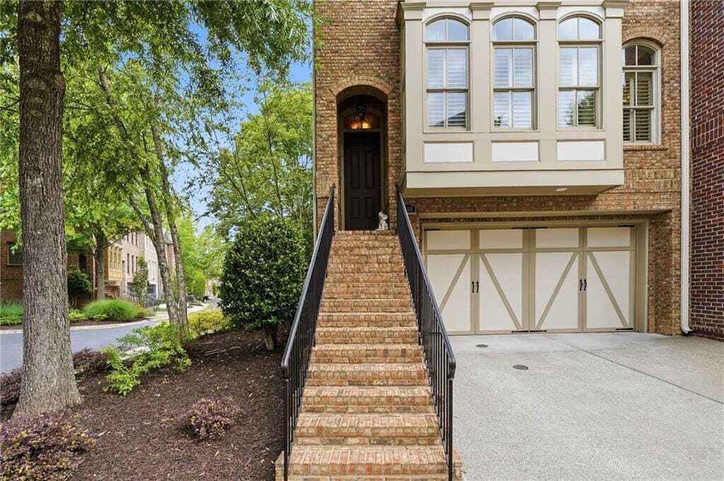 Townhouse in Alpharetta, Georgia, United States 5 - 17996044