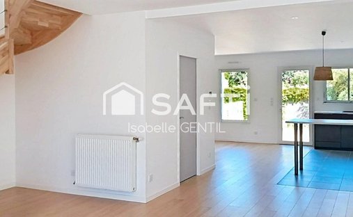 House in Olonne-sur-Mer, Les Sables-d'Olonne, France 1