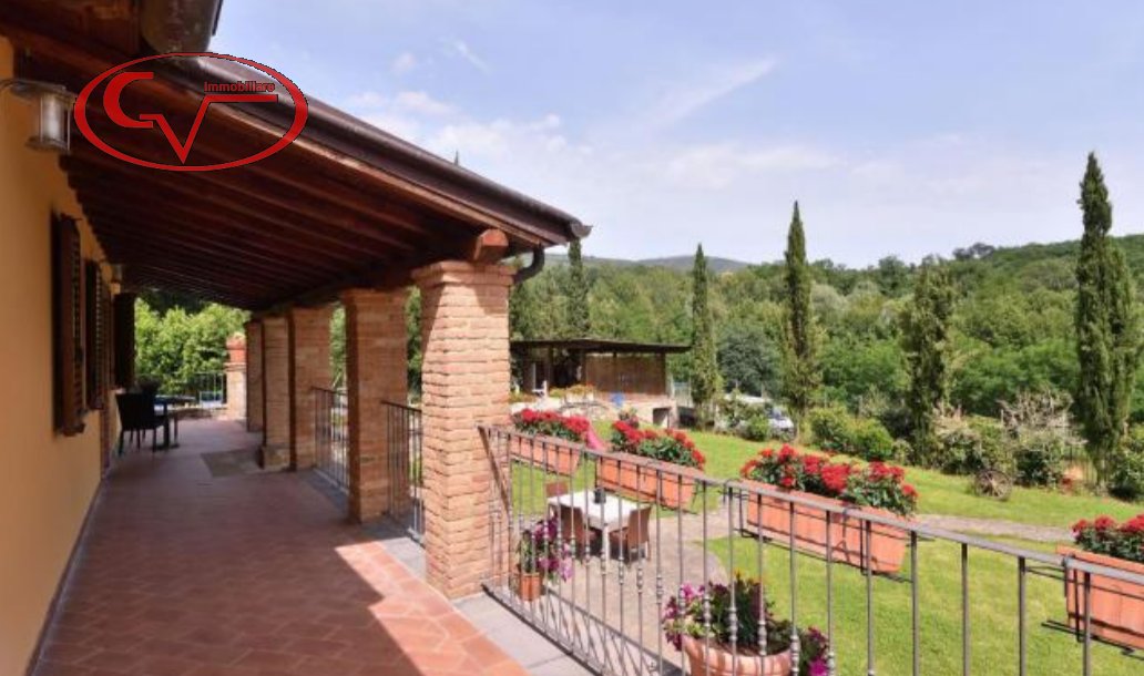 Villa in Terranuova Bracciolini, Tuscany, Italy 4 - 17995221