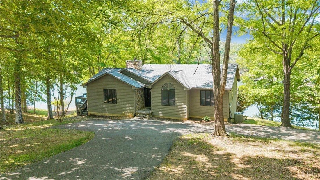 House in Wirtz, Virginia, United States 2 - 17998503