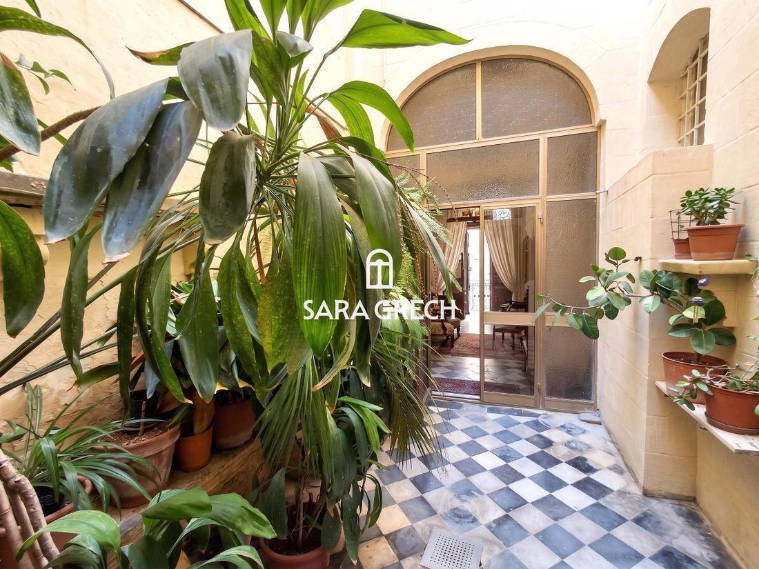 Estate in Cospicua, Malta 2 - 16051038