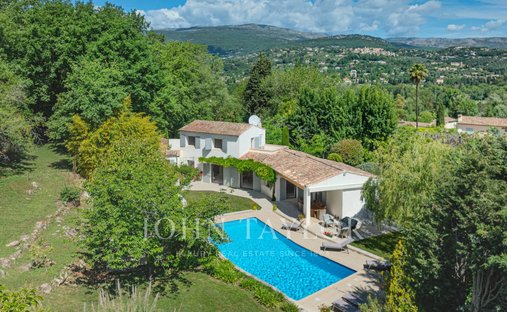 Maison à Châteauneuf-Grasse, Provence-Alpes-Côte d'Azur, France 1