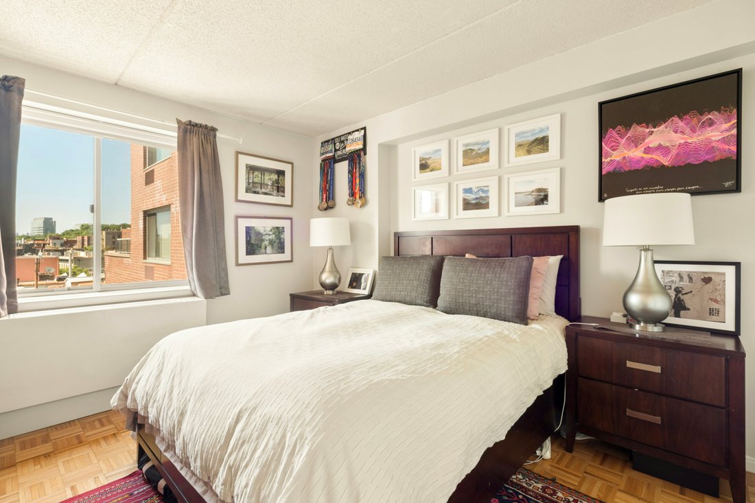 Co Op in New York, New York, United States 5 - 17989115