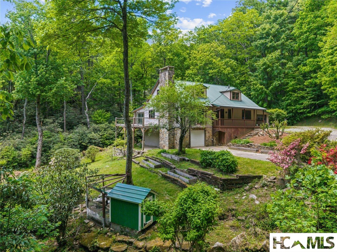 House in Highlands, North Carolina, United States 4 - 17992944