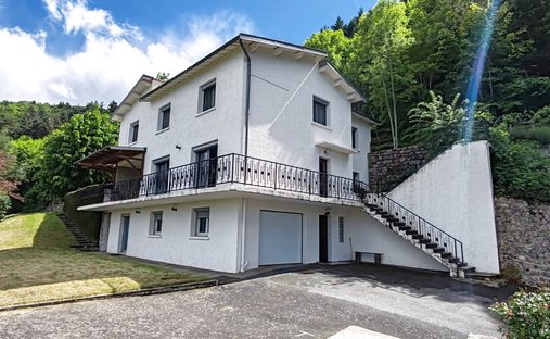 Villa in Lamastre, Auvergne-Rhône-Alpes, France 1
