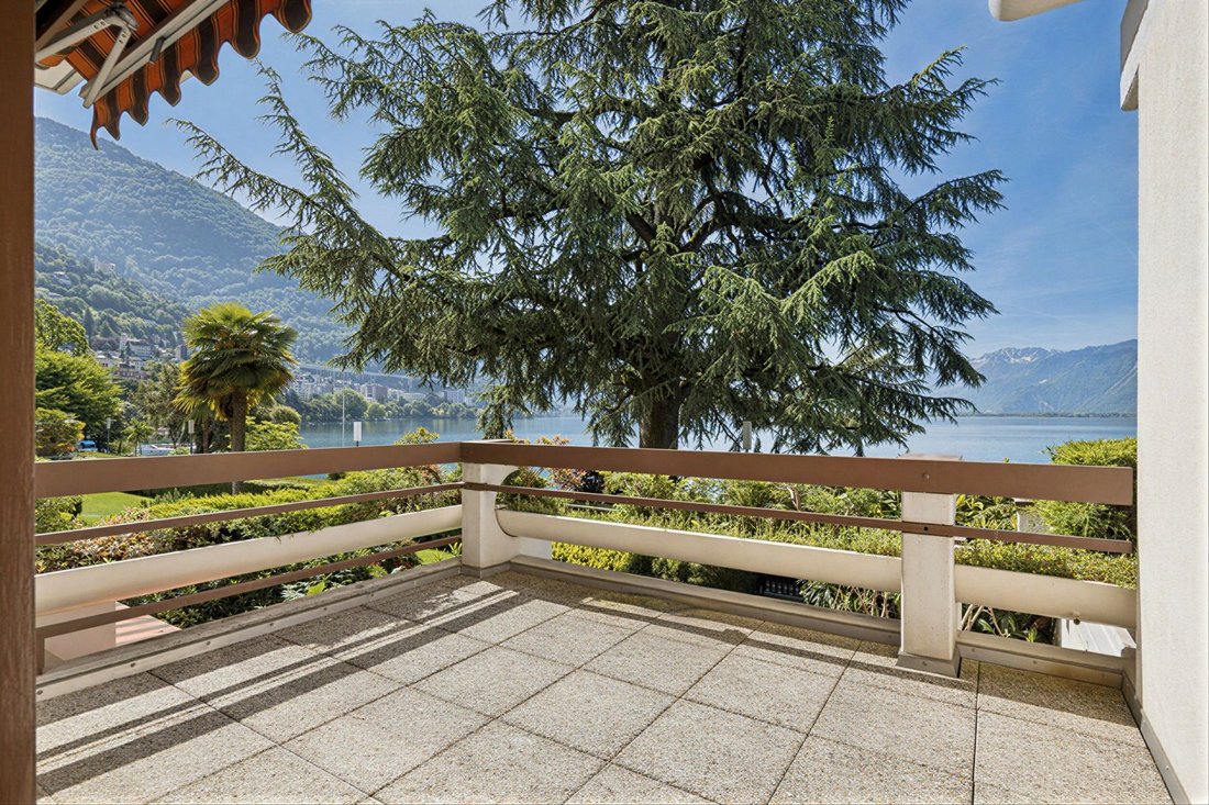 Apartment in Veytaux, Vaud, Switzerland 4 - 17993425