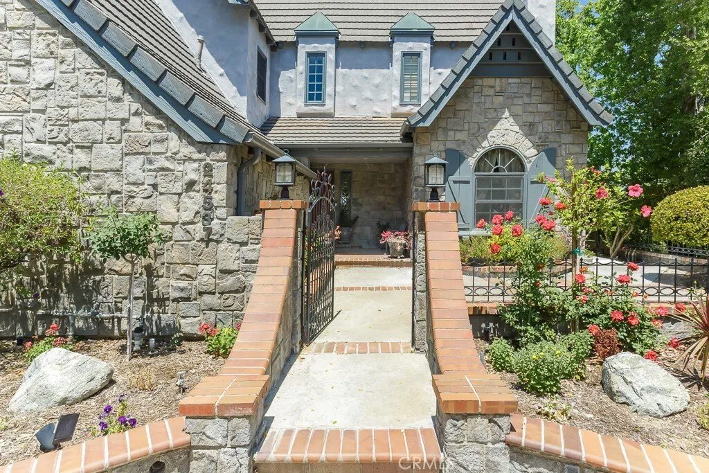 House in Santa Clarita, California, United States 4 - 17993233