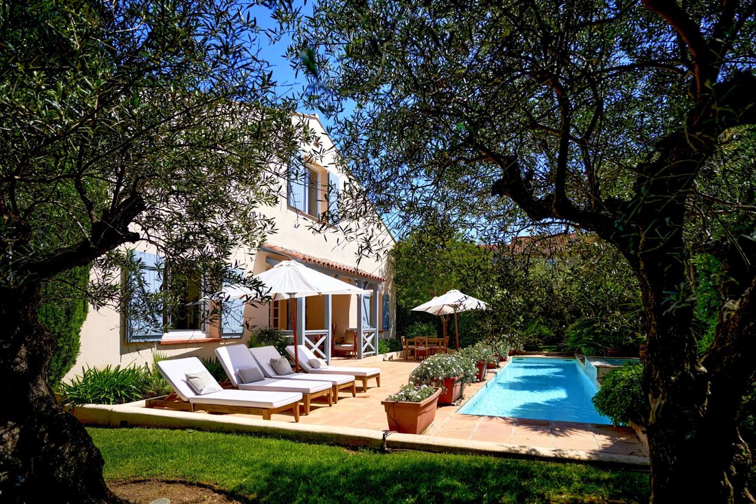 Villa in Zone Est Diffuse, Saint-Tropez, France 1 - 15237281