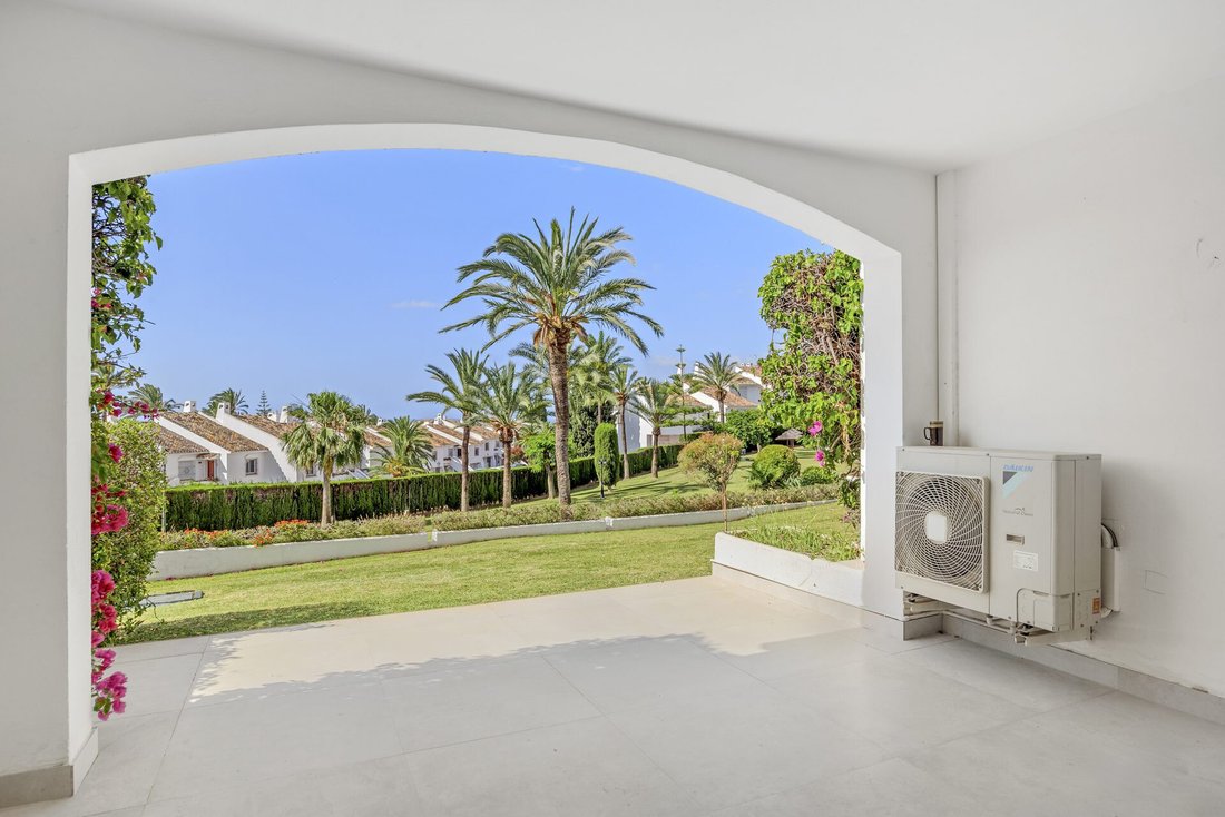 Apartment in Marbella, Andalusia, Spain 3 - 17991659