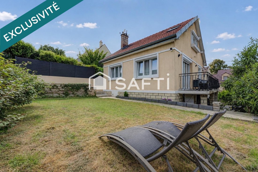 House in Vitry-sur-Seine, Ile-de-France, France 2 - 17992653