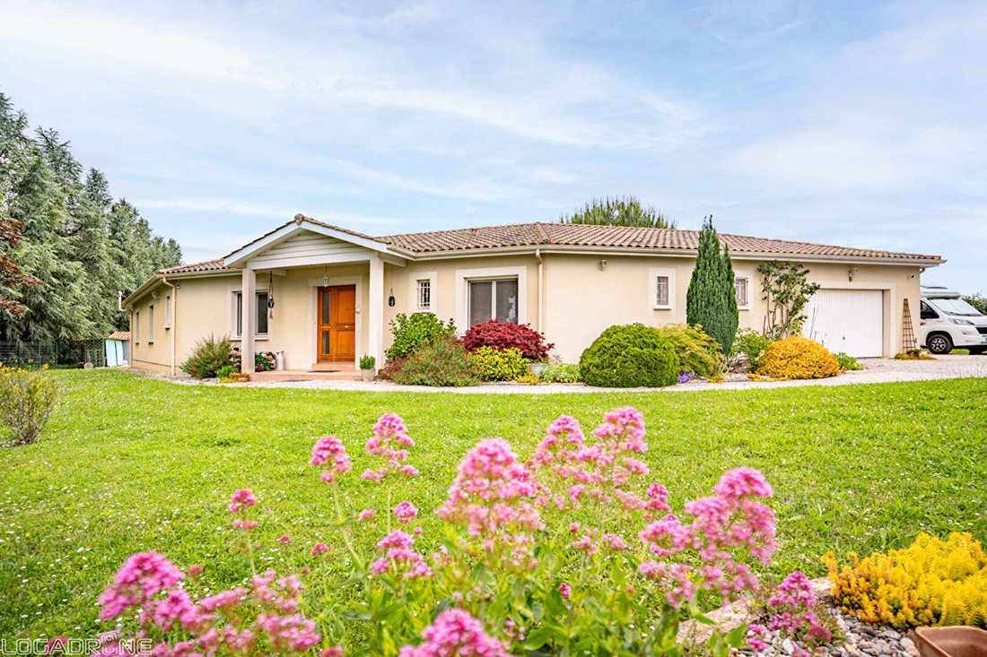 Villa in Sainte Catherine, Villeneuve-sur-Lot, France 3 - 17995146