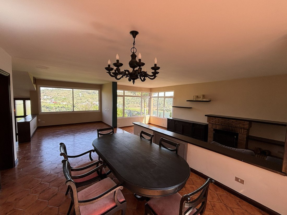 Chalet in Tafira Alta, Las Palmas de Gran Canaria, Canary Islands 2 - 17892178