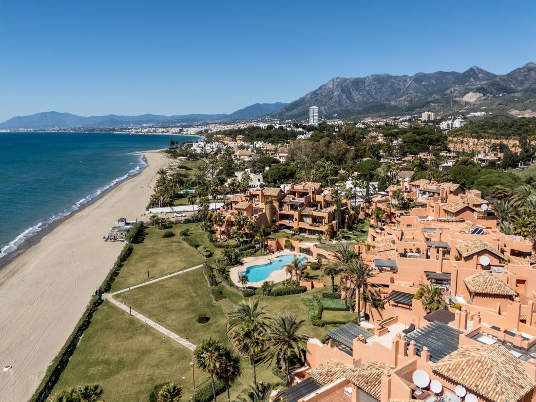 Penthouse in Marbella, Andalusia, Spain 2 - 17991652