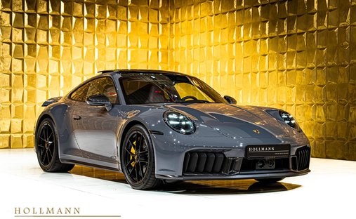 Porsche 911 Carrera GTS in Stuhr, Germany 1