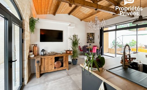 Villa in Cambes, Nouvelle-Aquitaine, France 1