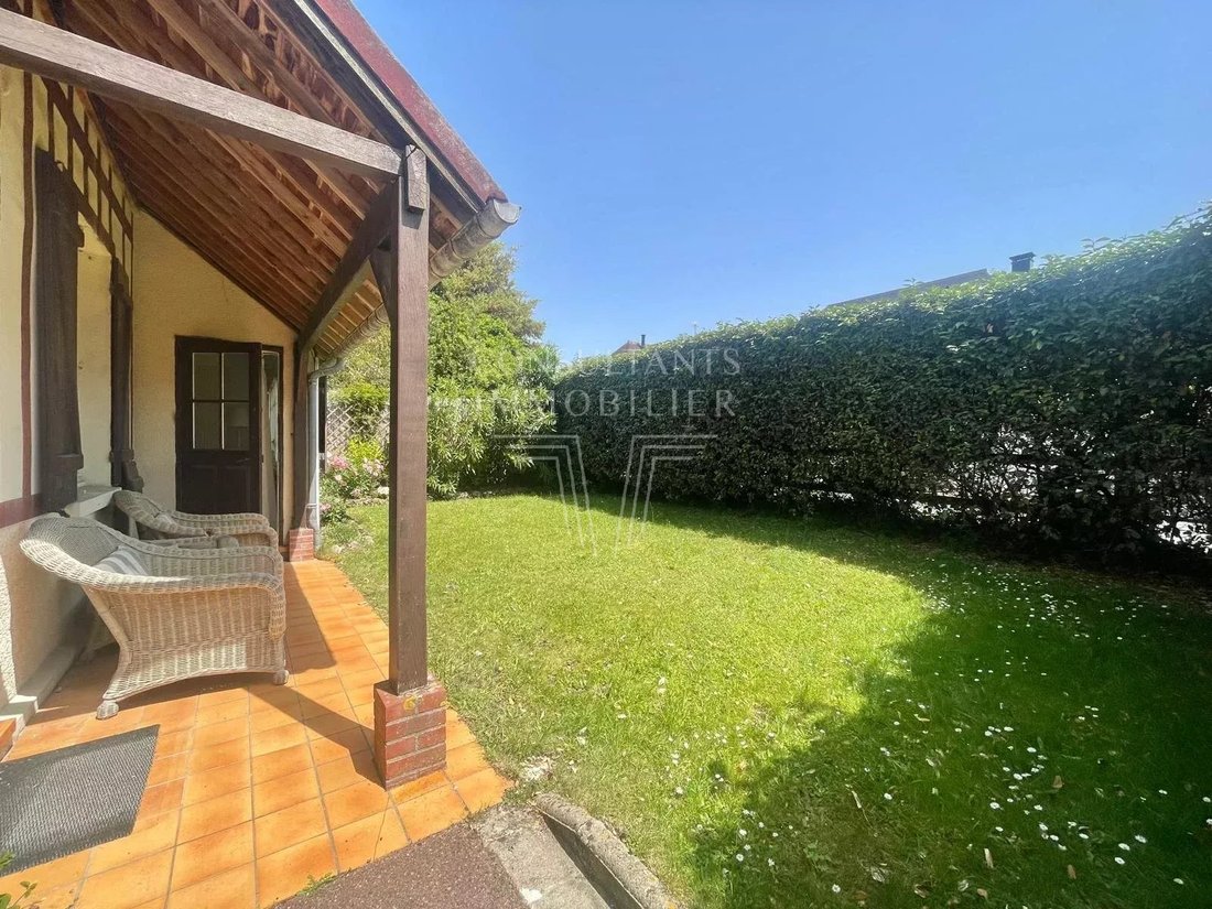 House in Benerville-sur-Mer, Normandy, France 4 - 17993591