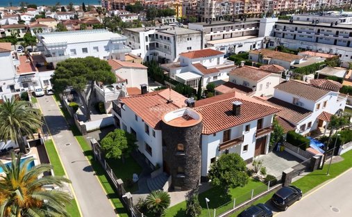 Villa a Empuriabrava, Catalogna, Spagna 1