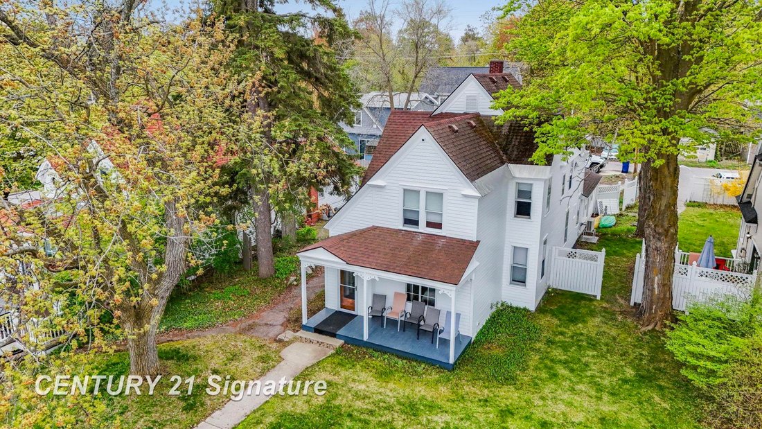Apartment in Garfield Township, Michigan, United States 1 - 17993969