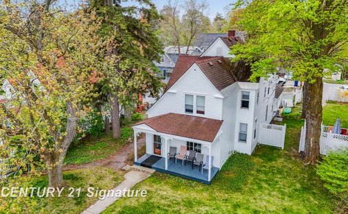 Apartment in Garfield Township, Michigan, United States 1