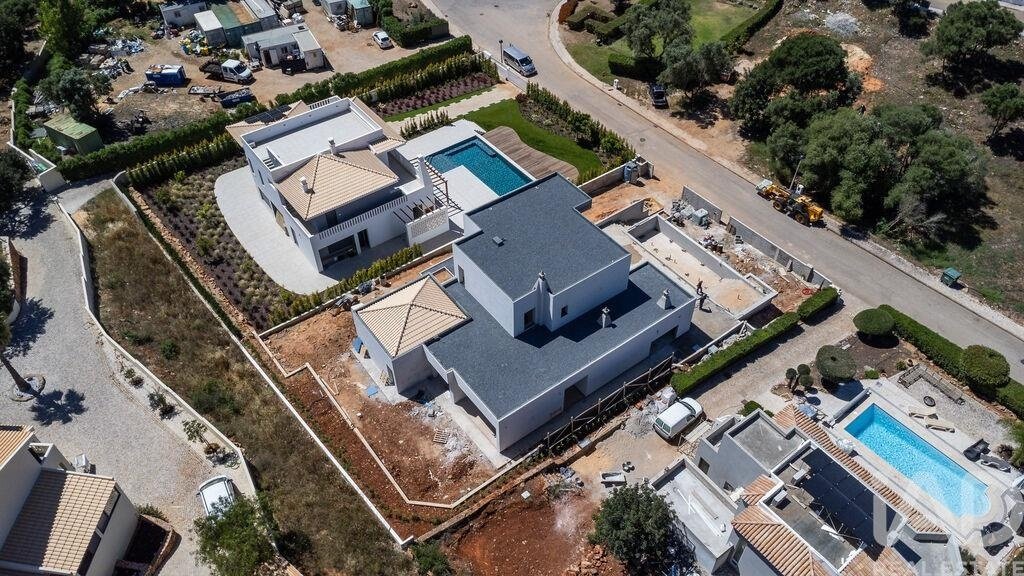 Townhouse in Olhos de Agua, Algarve, Portugal 3 - 16051482