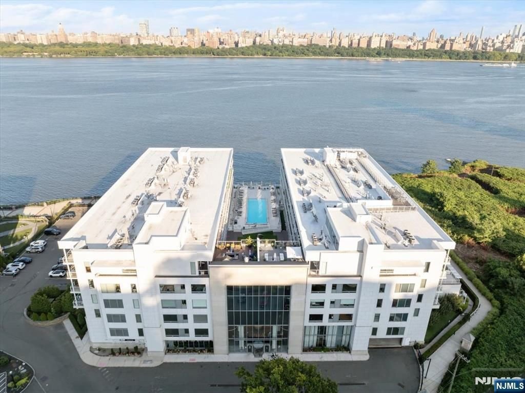 House in Edgewater, New Jersey, United States 3 - 17998804