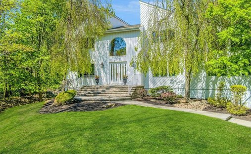 House in New City, New York, United States 1