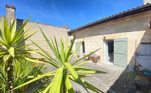 Apartment in Le Lac-Bacalan, Bordeaux, France 1