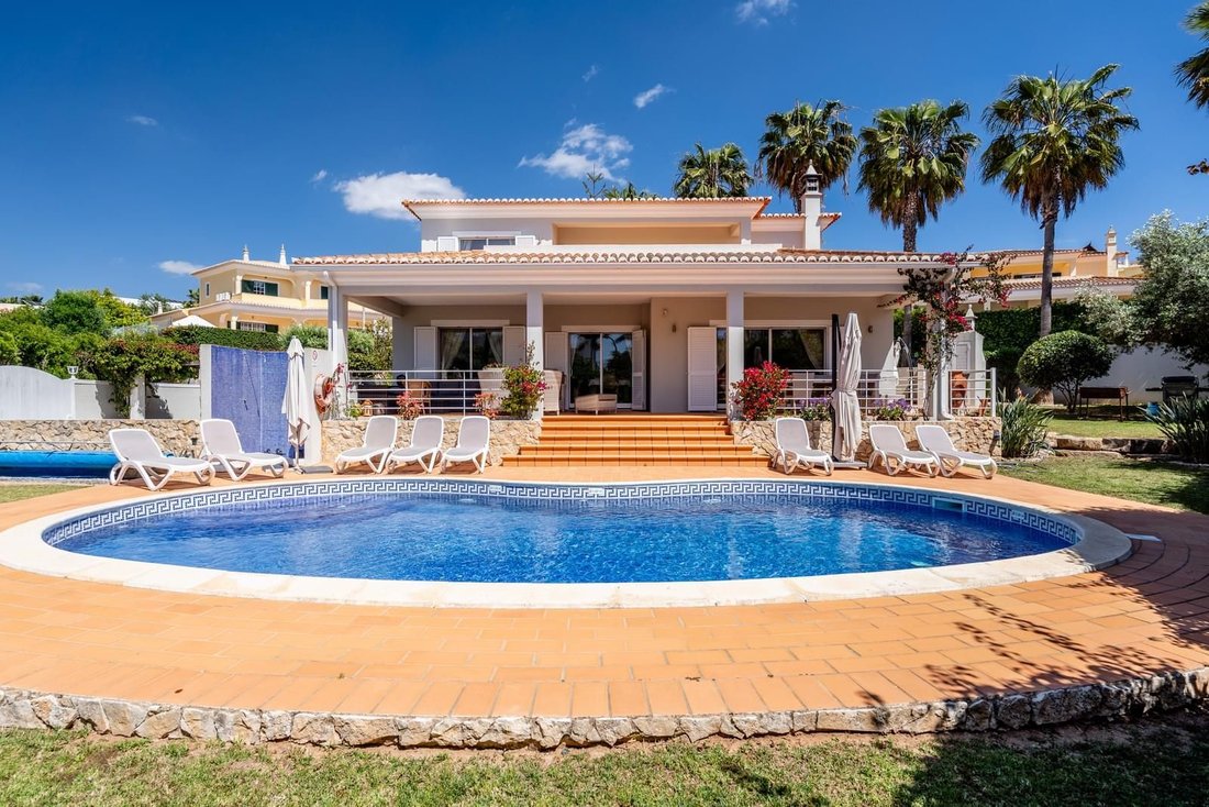 Villa in Ferragudo, Algarve, Portugal 1 - 17991534
