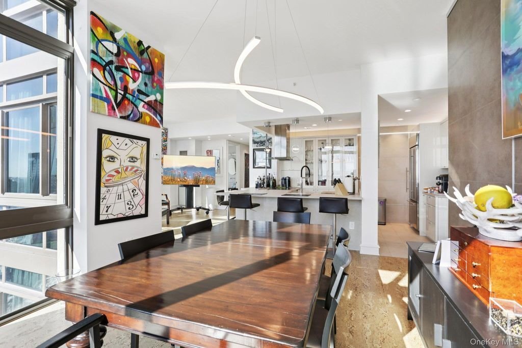 House in New Rochelle, New York, United States 3 - 17998892