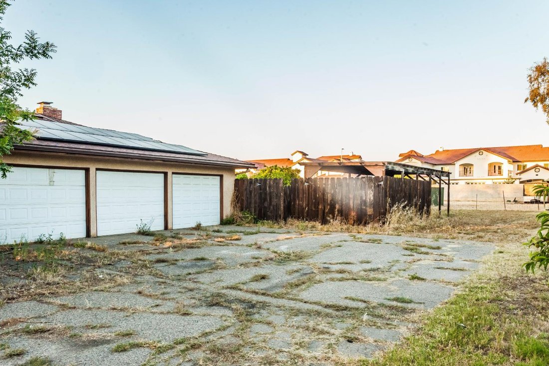 House in Clovis, California, United States 3 - 17994171