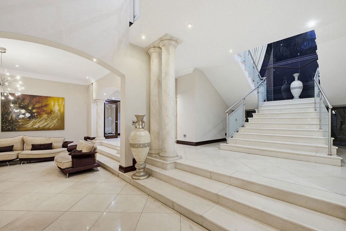 House in Roodepoort, Gauteng, South Africa 5 - 17994477