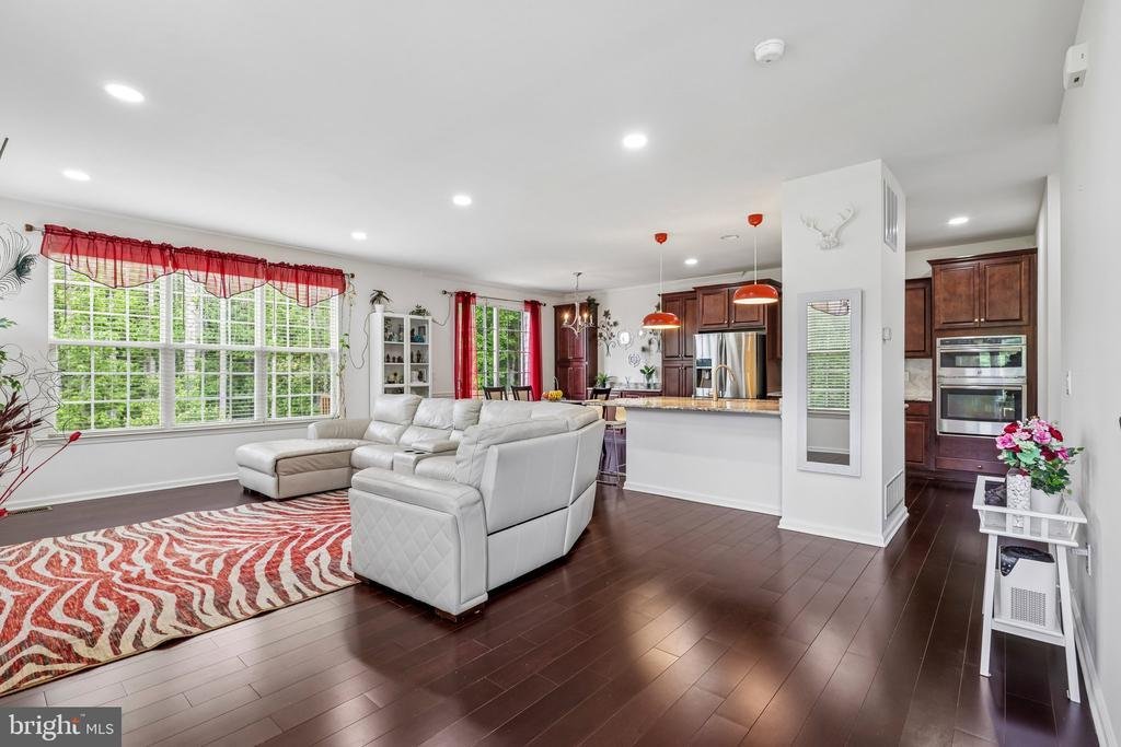Townhouse in South Brunswick Township, New Jersey, United States 1 - 17992205
