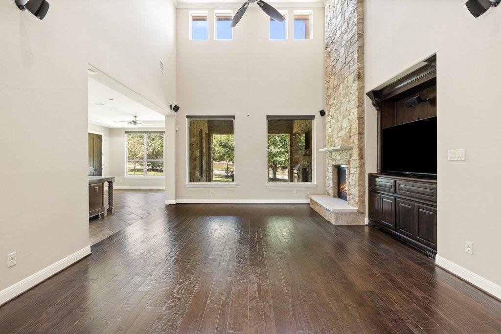 House in The Hills, Texas, United States 3 - 17994455