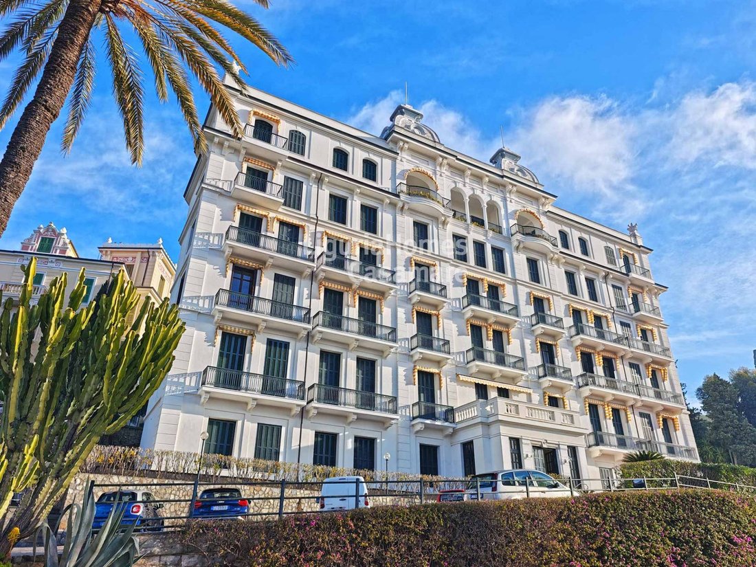 Apartment in Bordighera, Liguria, Italy 4 - 17995033