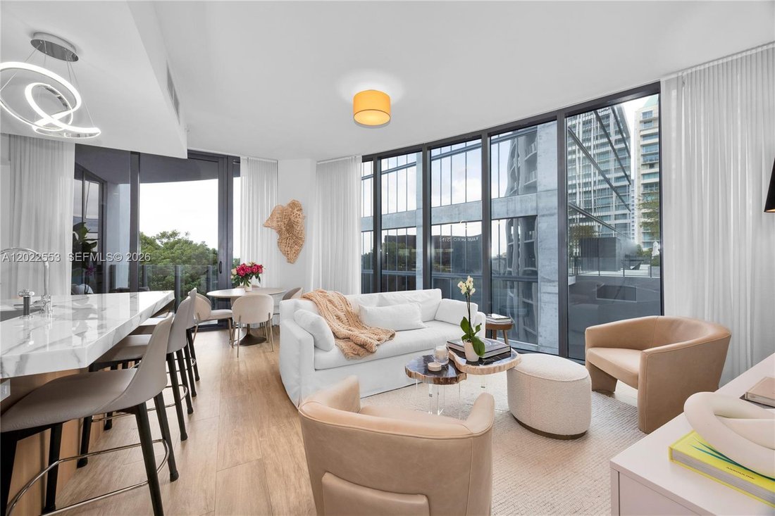 Condo in Miami, Florida, United States 1 - 17993478