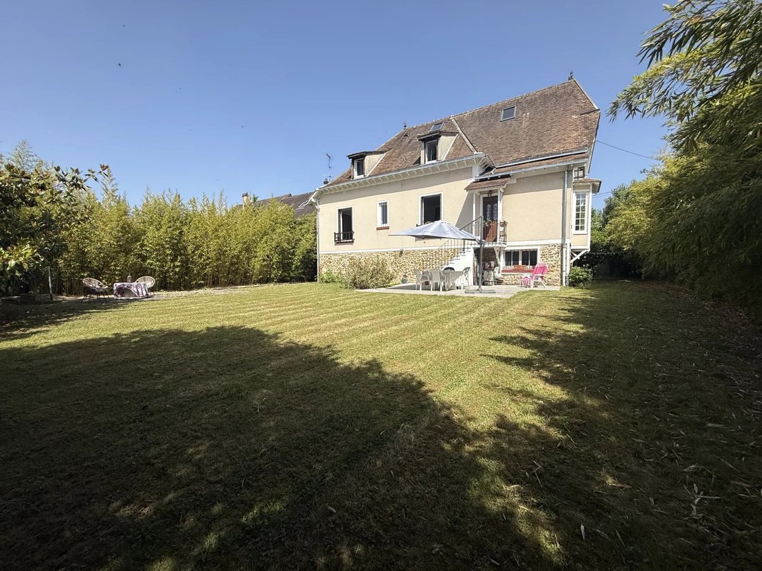 House in Chelles, Ile-de-France, France 2 - 17376740
