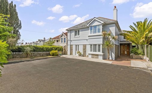 House in Plymouth, England 1