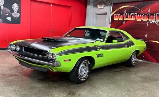 Dodge Challenger in Calverton, NY, United States 1