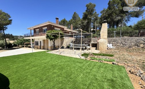 Villa in Vallirana, Catalonia, Spain 1