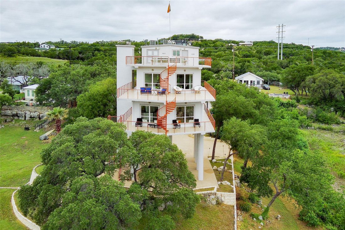 House in Spicewood, Texas, United States 4 - 17996032