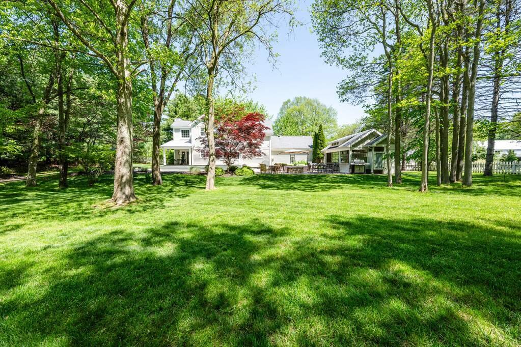 House in Sawyer, Michigan, United States 5 - 17995736