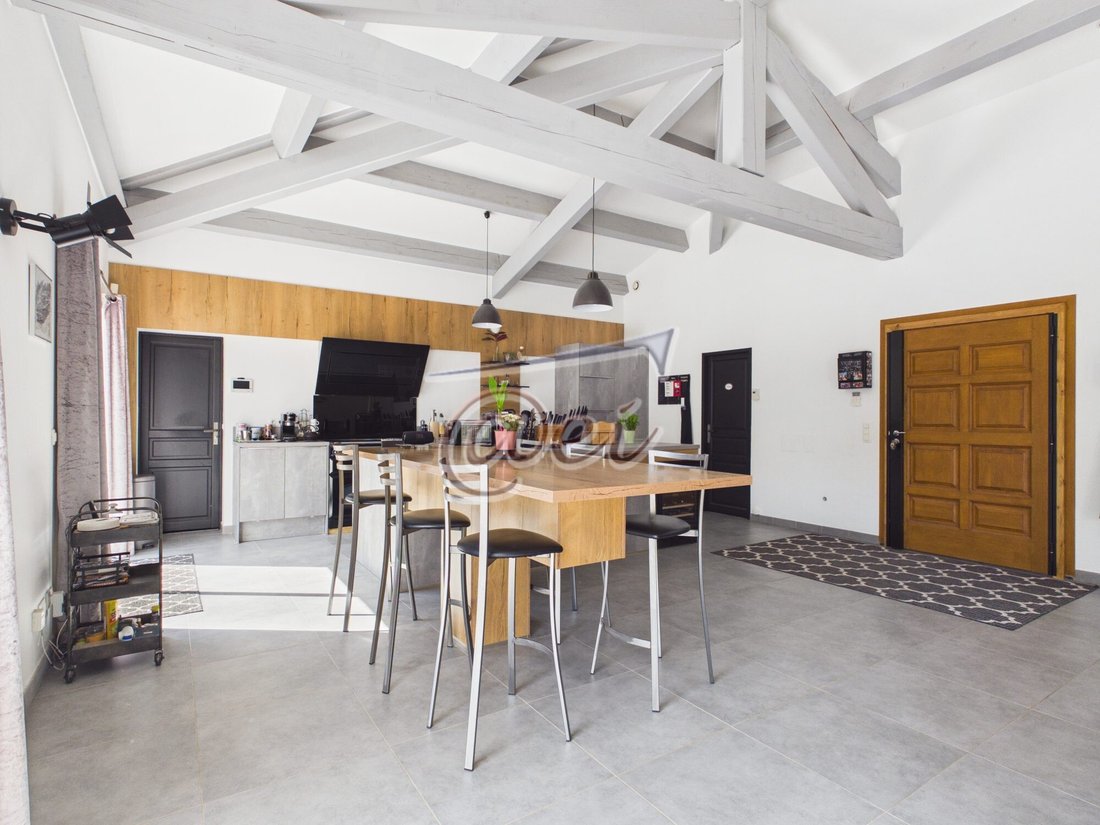 Villa in Tourves, Provence-Alpes-Côte d'Azur, France 3 - 17995611