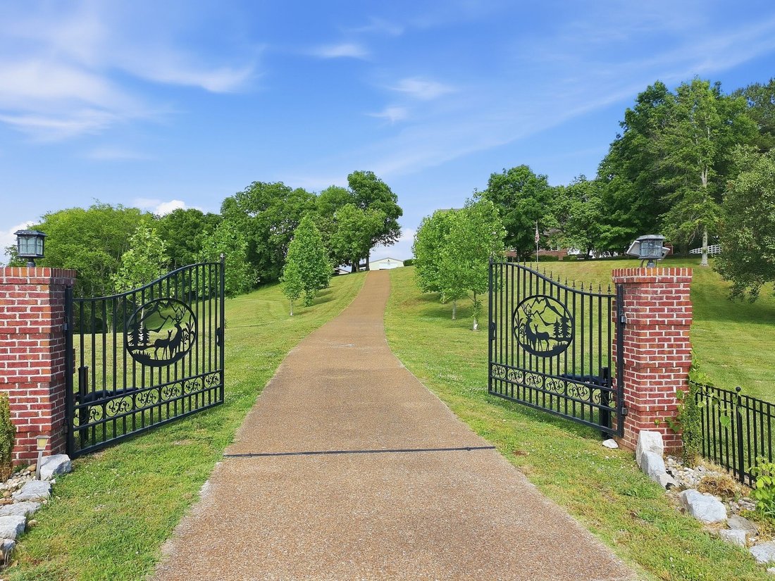 House in Belfast, Tennessee, United States 1 - 17961550