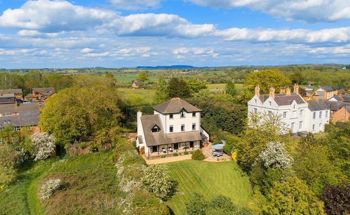 House in Worthenbury, Wrexham County of, Wales 1