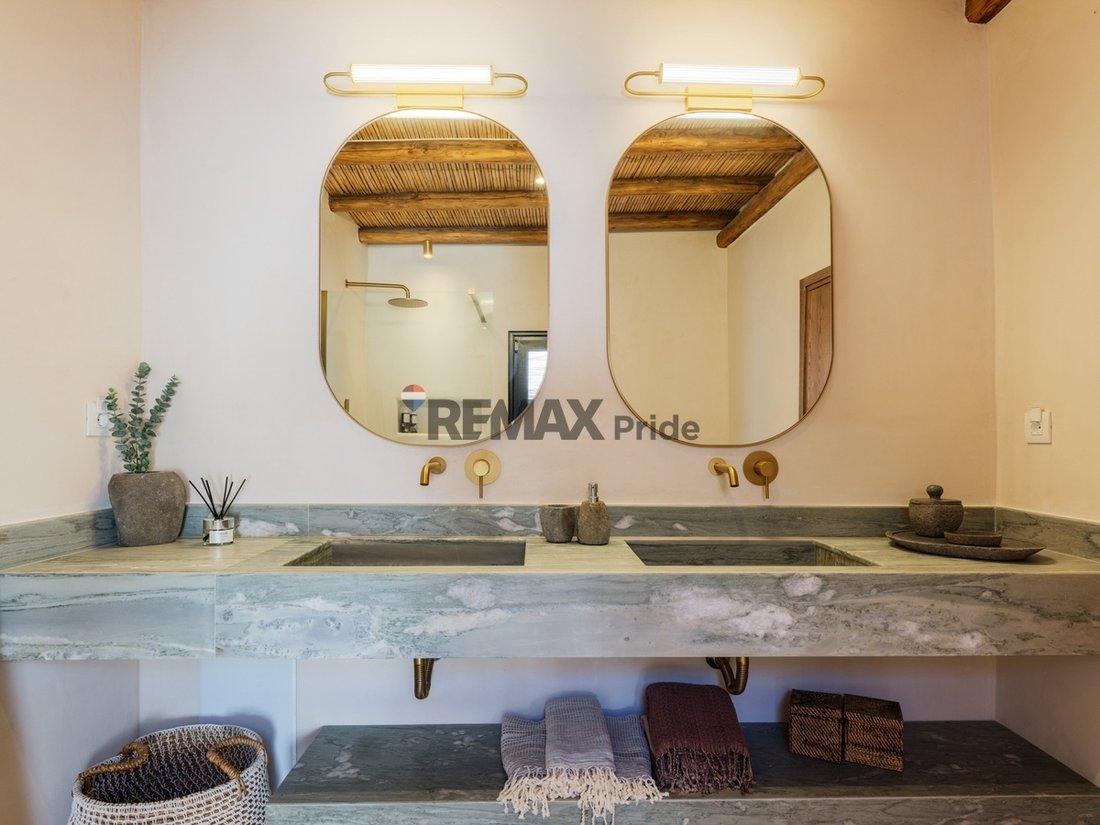 Villa in Mykonos, Aegean, Greece 3 - 17999021